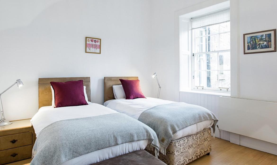 אדינבורו Royal Mile Apartments מראה חיצוני תמונה